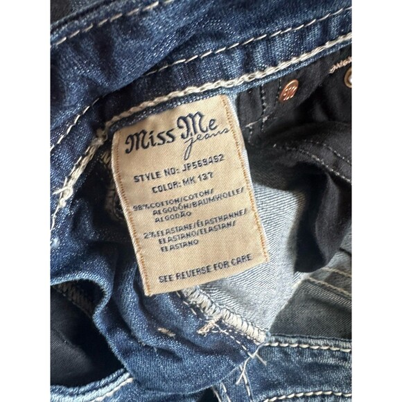 Miss Me Winged Cross Embroidered Pocket Low Rise Skinny Jeans Size 27  (27x31) - Picture 6 of 10